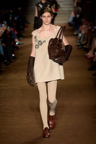 Look 6